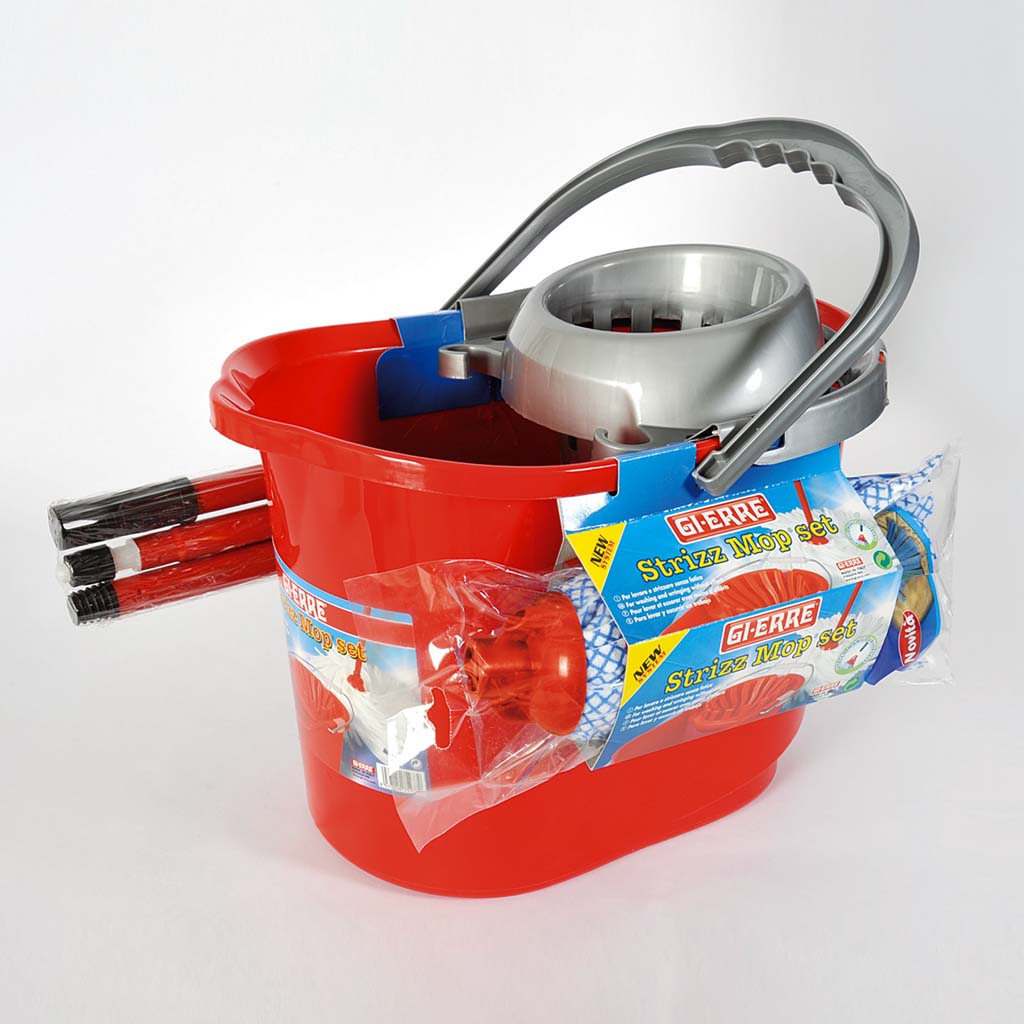Set Kanta 15l  sa ocjeđivačem, džogerom i drškom  2046/M Red Classic Line